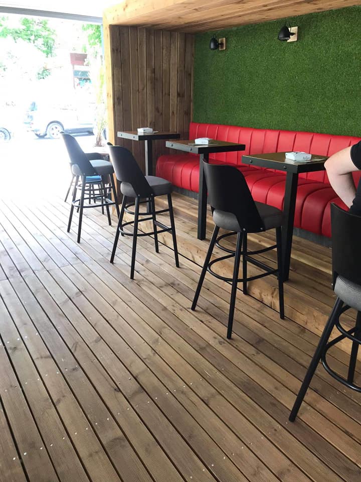 Lavazza Coffee & Cocktails Club столове