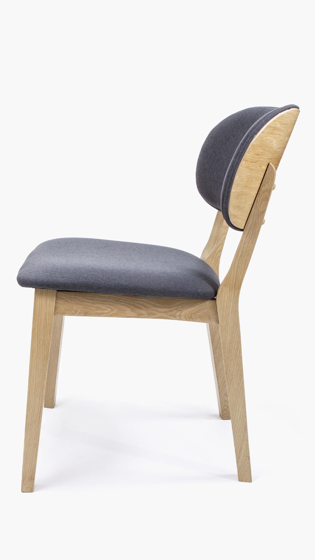 wood-chair-of-oak-or-beech-1370s-2